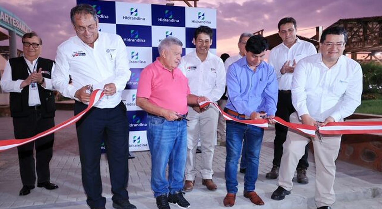 Minem inaugura nuevo alumbrado público de la carretera Huanchaco en Trujillo