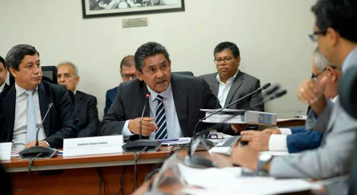 Comisión de Seguimiento de Reconstrucción del Congreso aprobó solicitar la priorización de proyecto de ley que financiará 646 obras.
