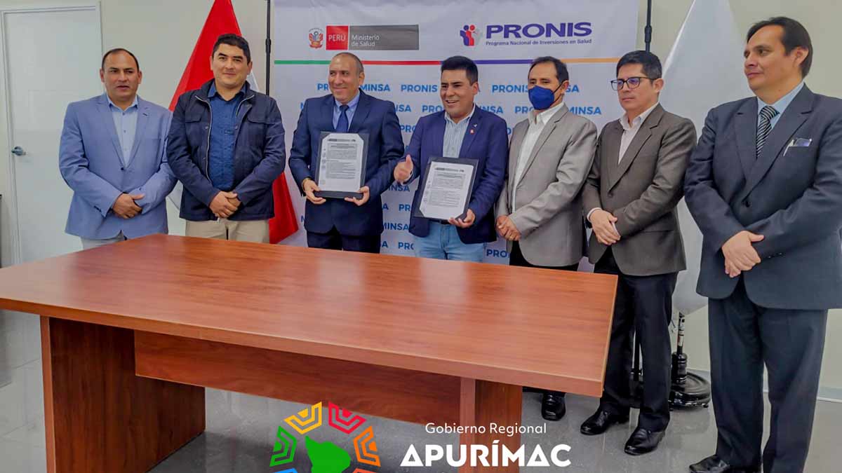 Apurímac Firman convenio para culminar expediente técnico del nuevo Hospital de Chincheros II-1