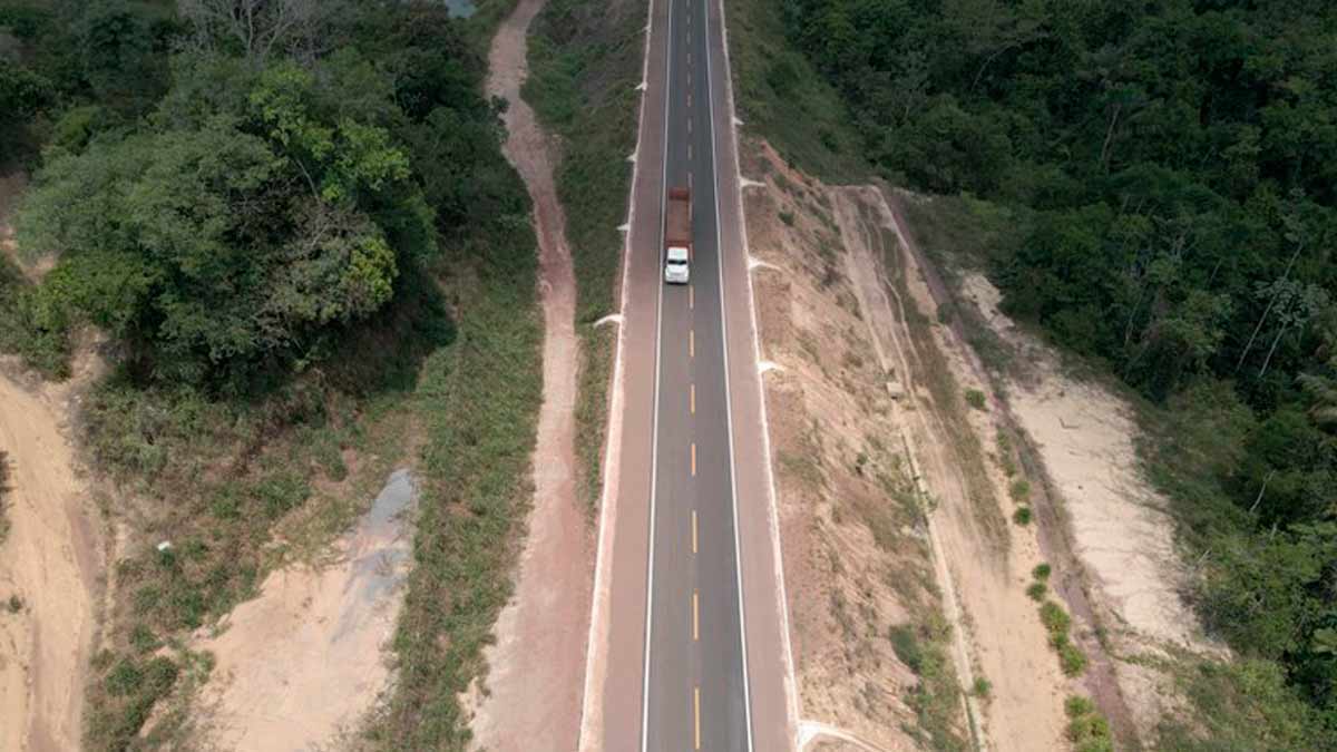 Brasil Culminan revitalización de 35 kilómetros de vía