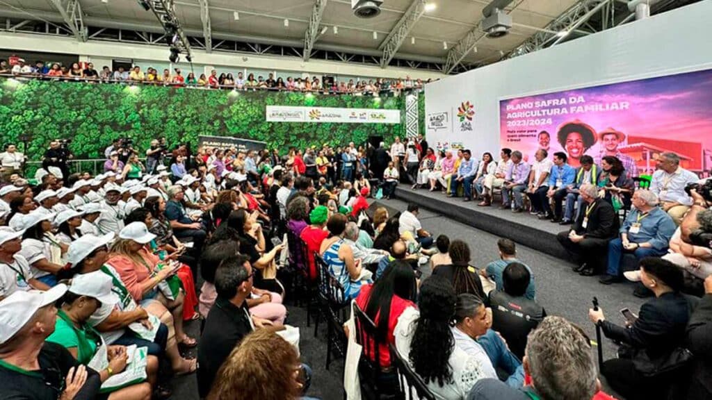 Brasil implementación de jardines comunitarios