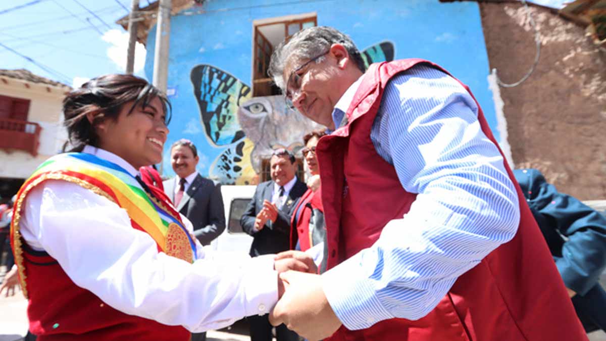 Cusco Inician construcción de infraestructura educativa