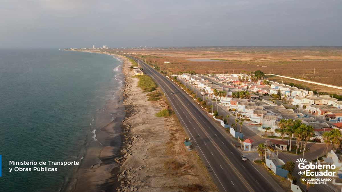Ecuador Con US$ 14,6 millones rehabilitan infraestructura vial