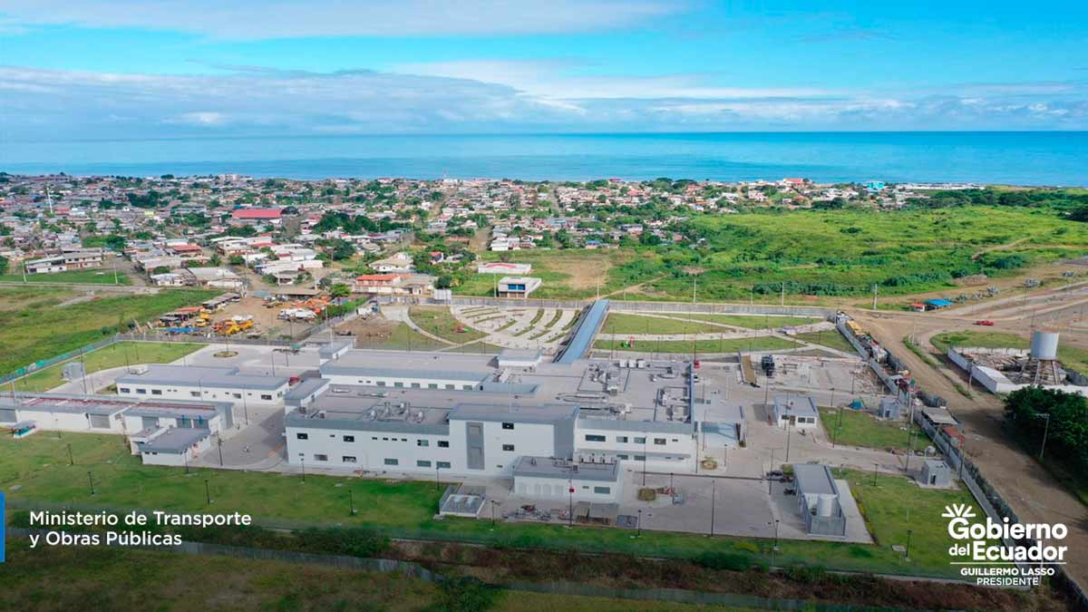 Ecuador Invierten en construcción de hospitales