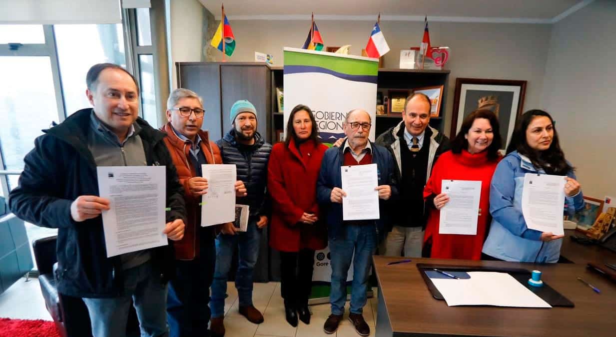 Obras de pavimentación, construcción de baños públicos en Playa Bellavista, equipamiento en salud y la compra de vehículos serán posibles con cargo al presupuesto regional.