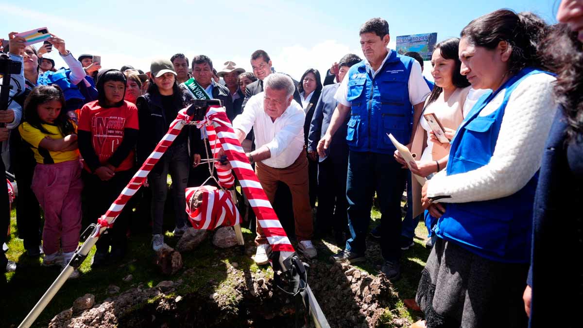 La Libertad Construye vía departamental