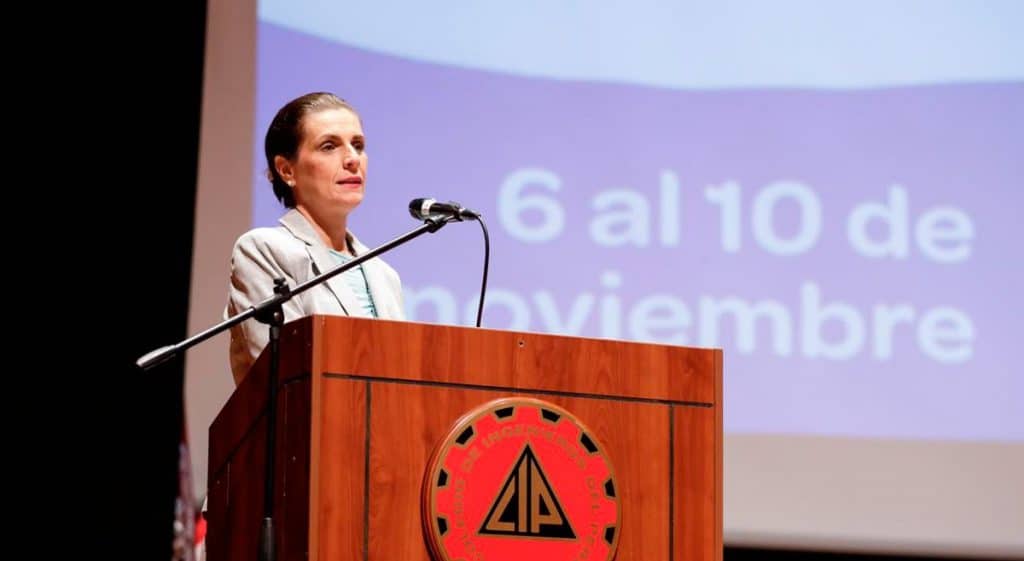 Ministra de Vivienda, Construcción y Saneamiento, Hania Pérez de Cuéllar