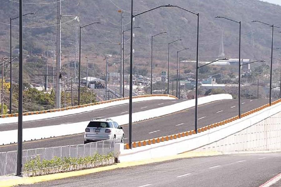 Inauguración de vía
