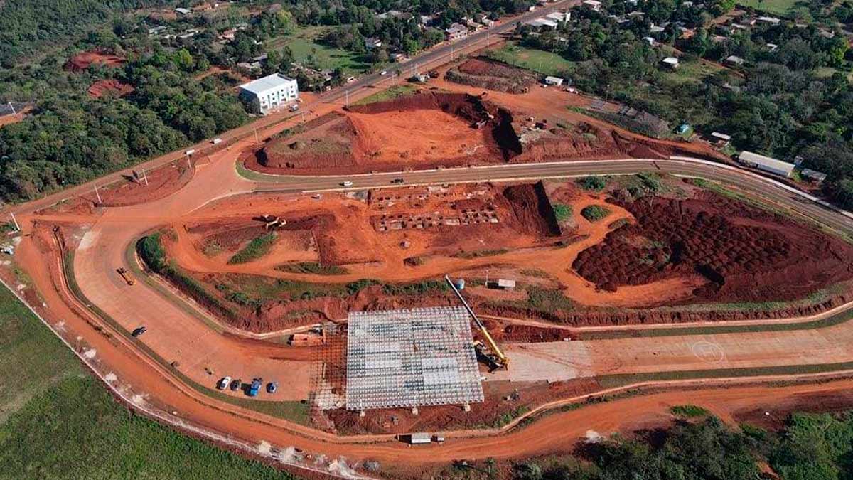 Paraguay Avanzan construcción de nueva ruta