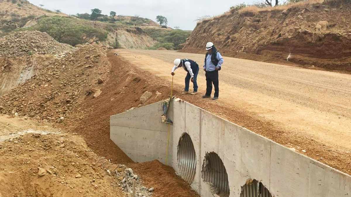 Tumbes Reconstrucción de nuevo camino vecinal
