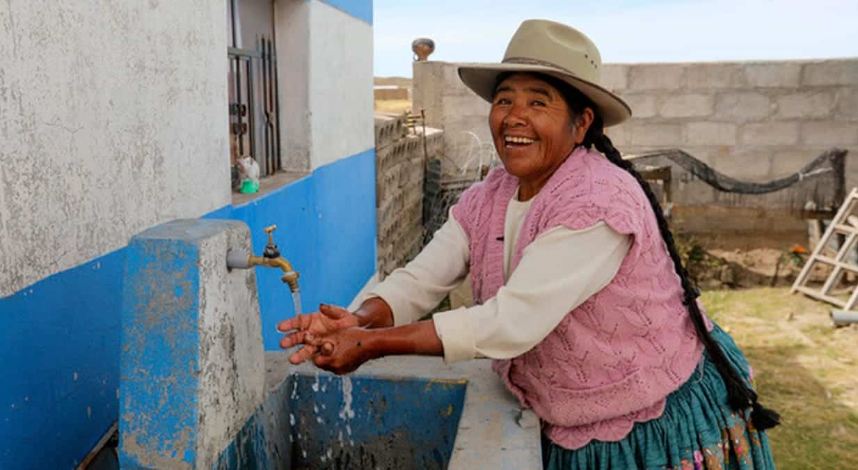 Obras ejecutadas por el Ministerio de Vivienda permitirán dotar de servicios básicos de calidad a 10 564 ciudadanos del ámbito rural.