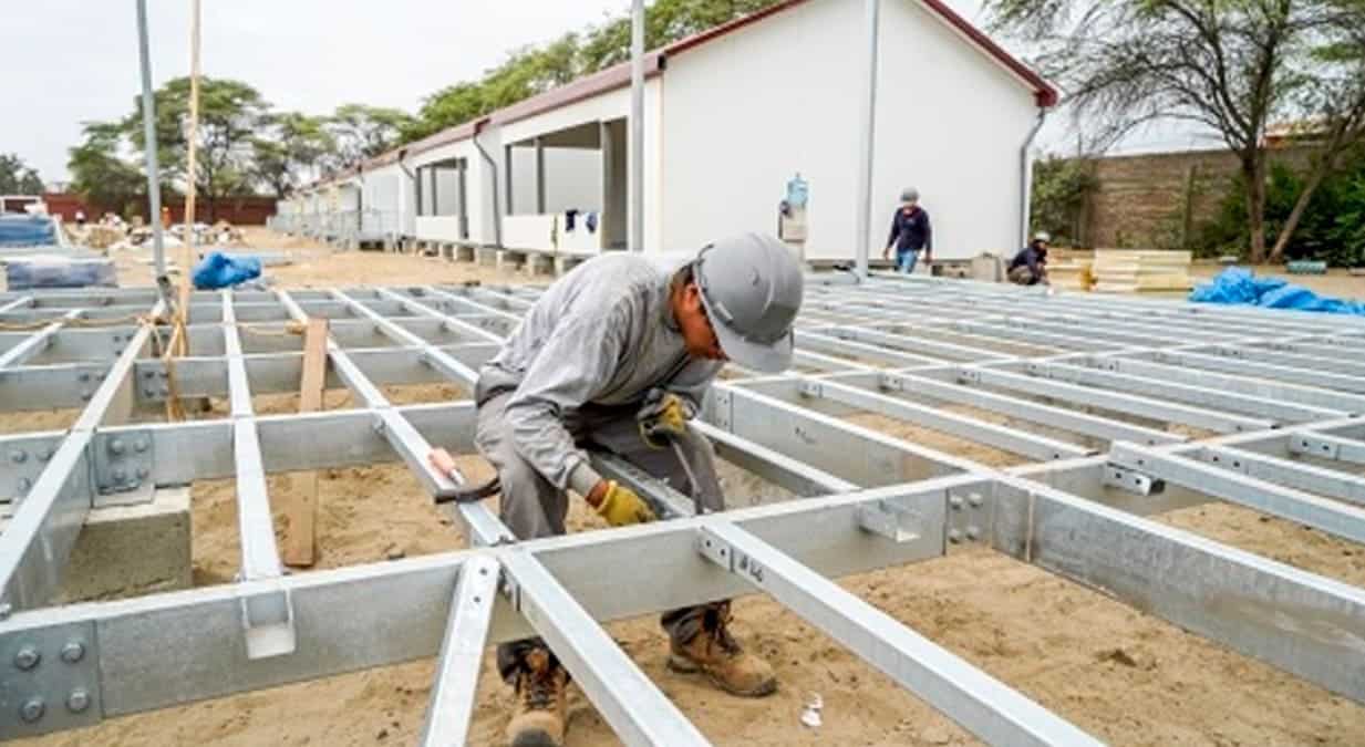 Más de 20 mil escolares de 13 regiones del país fueron beneficiados con estas intervenciones.