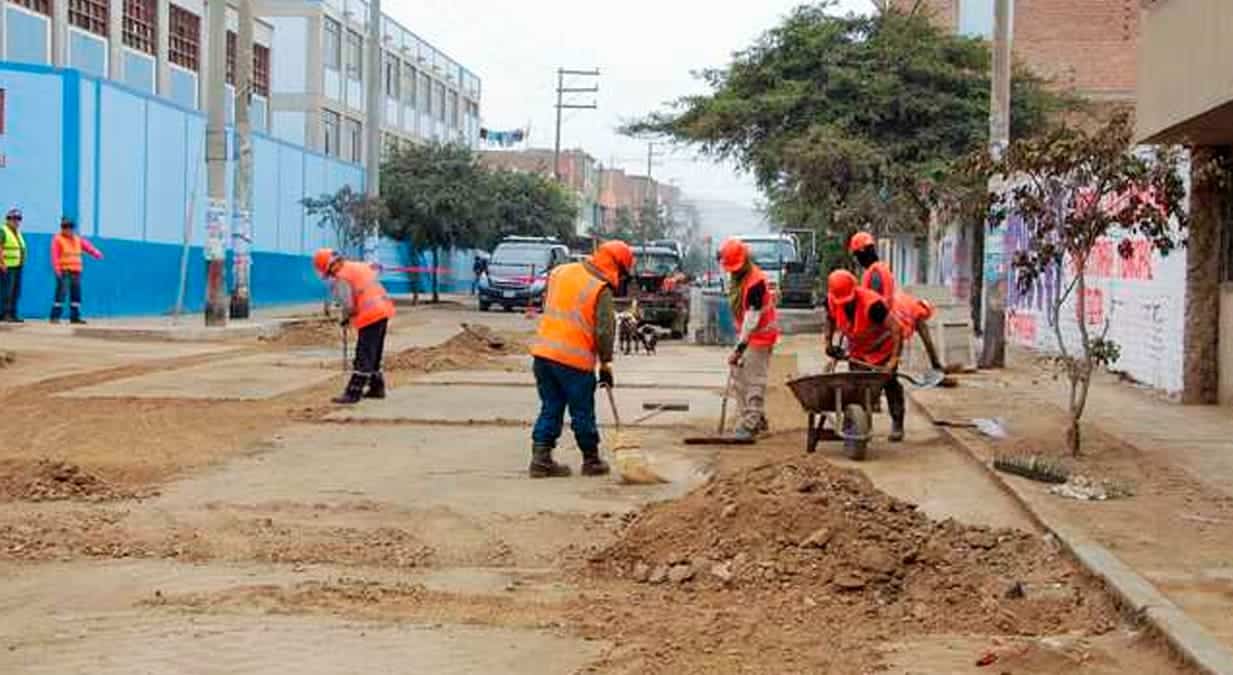 Más de 5 mil pobladores de Huánuco, Piura y La Libertad se beneficiarán con nuevas pistas, veredas, rampas y áreas verdes.