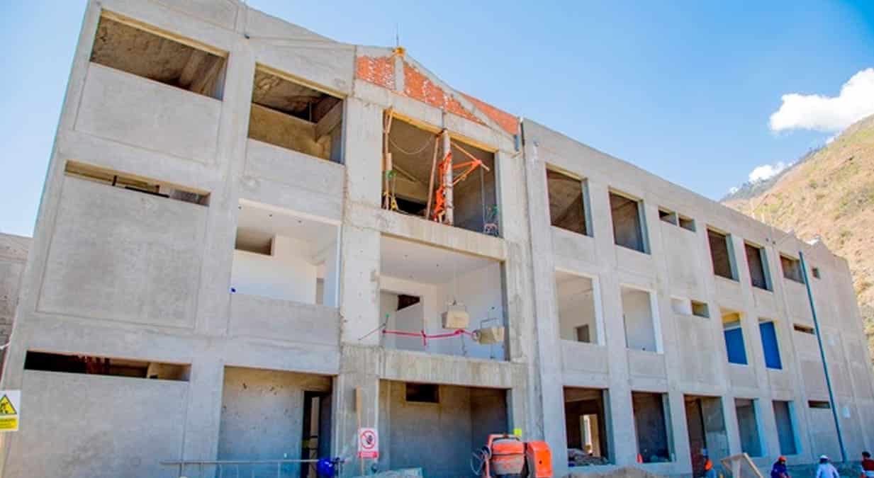 Aceleran construcción de nueva infraestructura del Centro de Educación Básica Especial La Salle de Abancay por decisión política del gobernador.