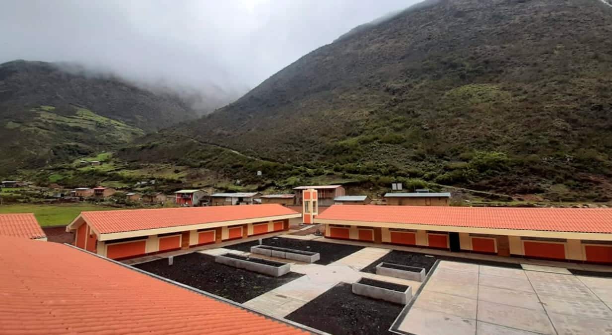 ARCC entregará pronto la nueva Institución educativa Alberto Sánchez Pérez, ubicada a 3,200 m s.n.m.