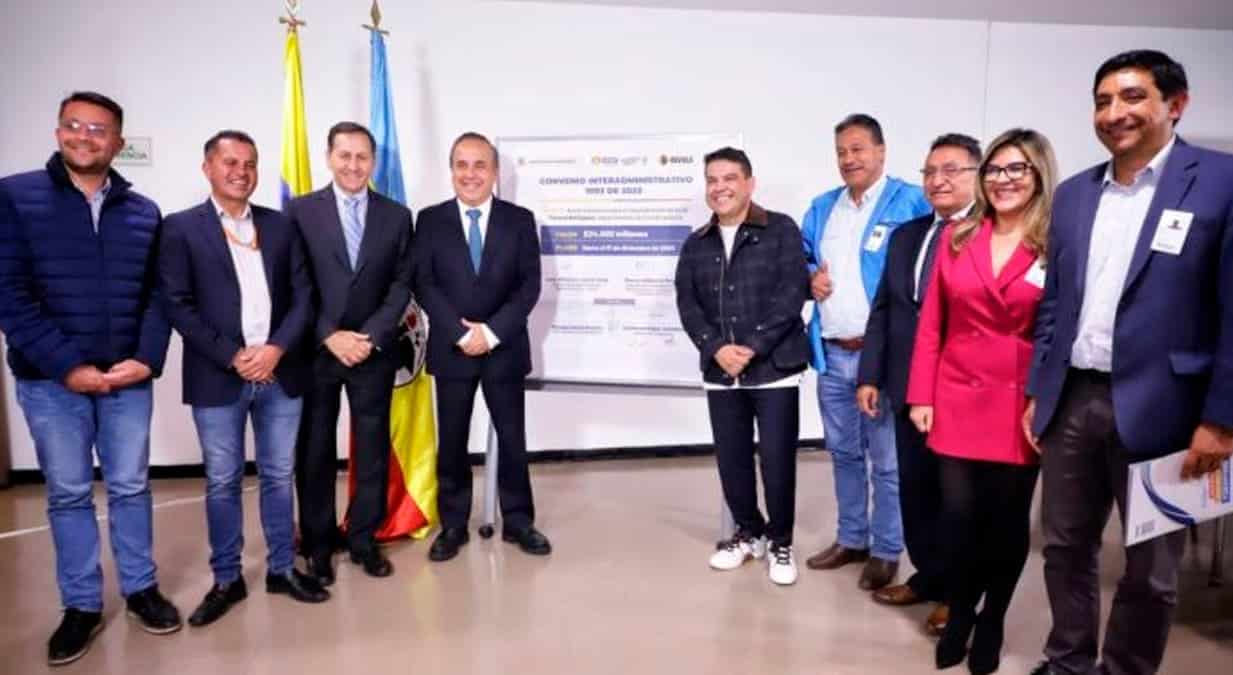 La nueva vía que conectaría a Bogotá y el Llano tendrá trabajos de contención.