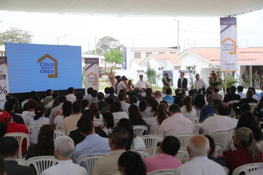 Anuncio programa social