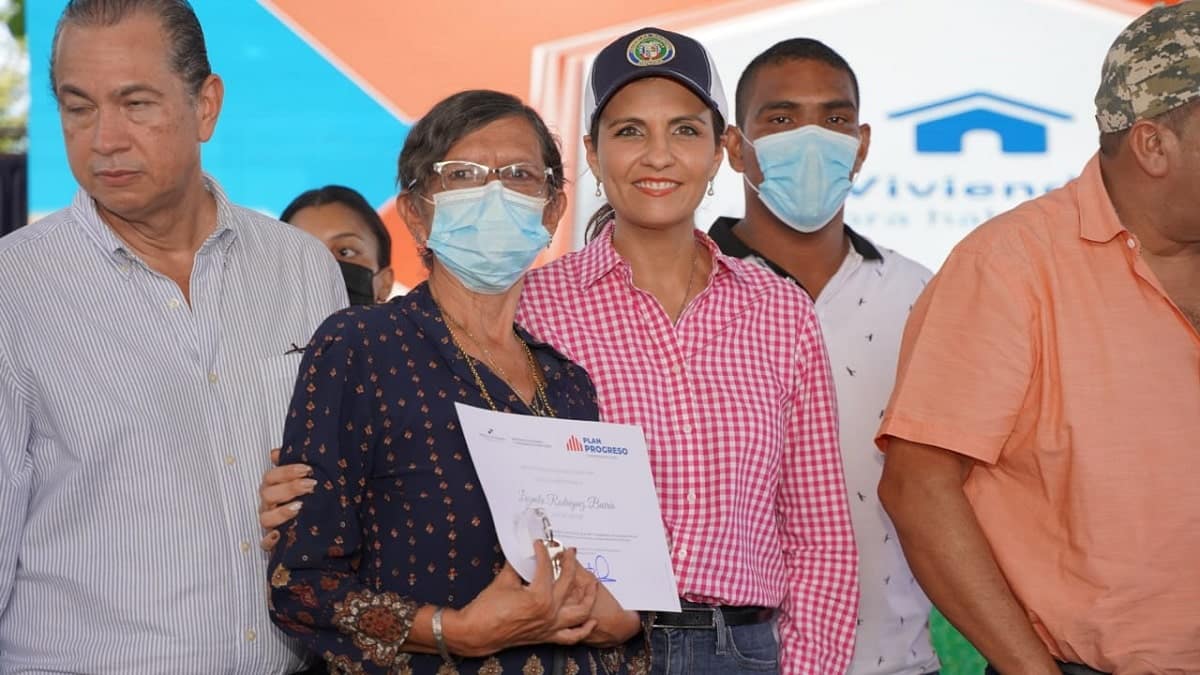 Entrega de viviendas