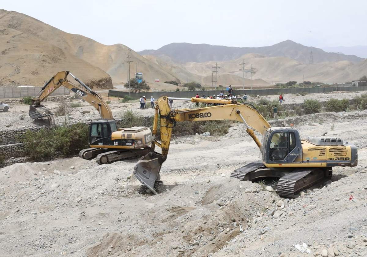 Limpieza se ejecuta en 316 puntos críticos de Ica a Tumbes y se estima que la mayoría de los trabajos culminen en noviembre.