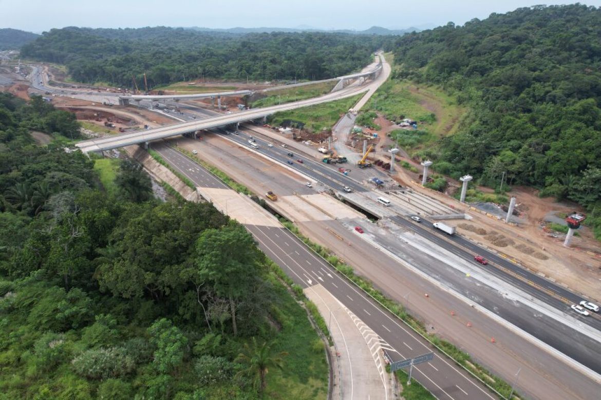 Ampliación de la vía en Panamá Oeste presenta un 78.8% de avance físico