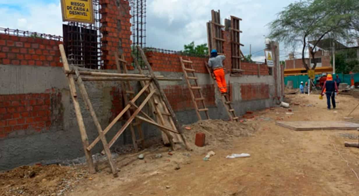 Obra registra, actualmente, un avance aproximado de 35%.