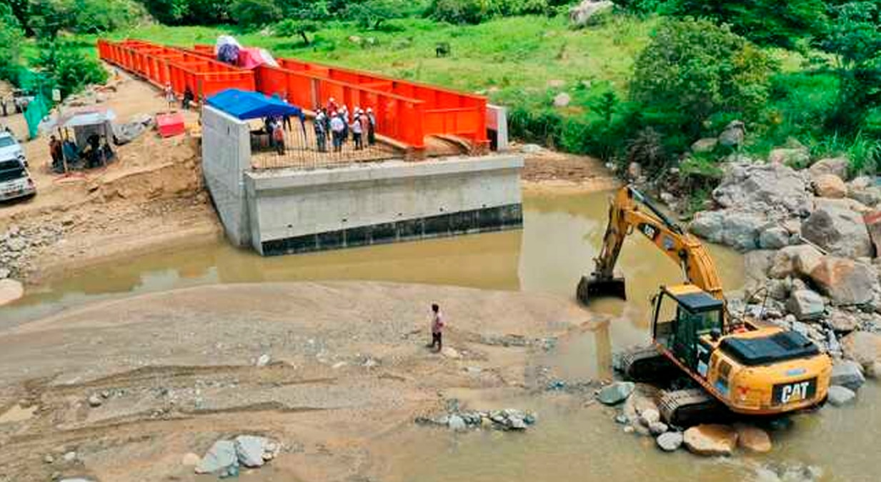Más de S/ 32 mil fueron invertidos para construcción de puente en Piura