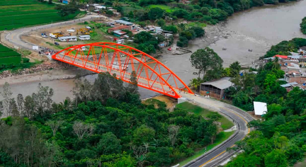 Los puentes contarán con dos carriles, uno en cada sentido del tránsito y tendrán 3.62 metros de ancho cada carril.Los puentes contarán con dos carriles, uno en cada sentido del tránsito y tendrán 3.62 metros de ancho cada carril.