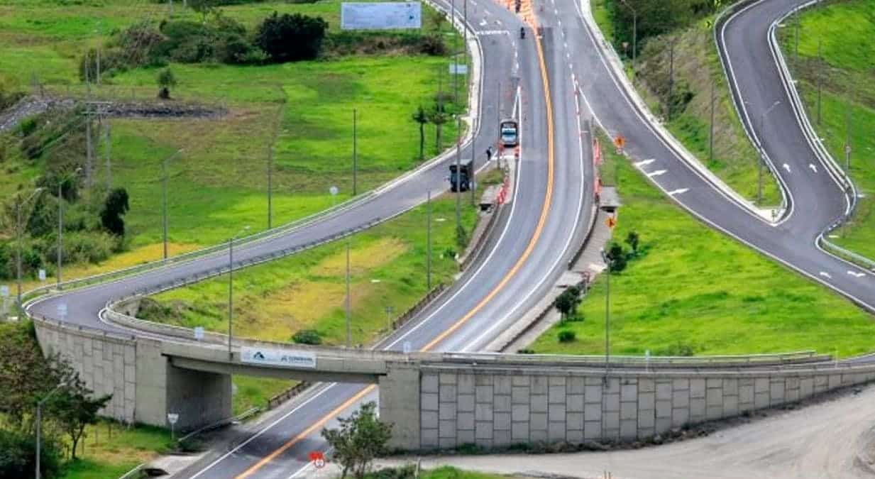 El Gobierno dio un paso clave de cara a conectar en doble calzada a dos ciudades clave para la economía y el transporte de carga: Bogotá y Villavicencio.