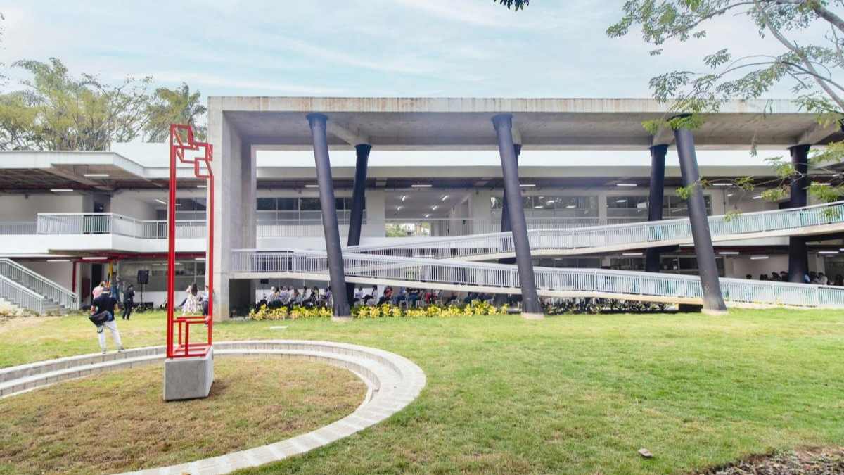Colombia: Inauguran nuevo bloque en la Universidad de Antioquia en Medellín