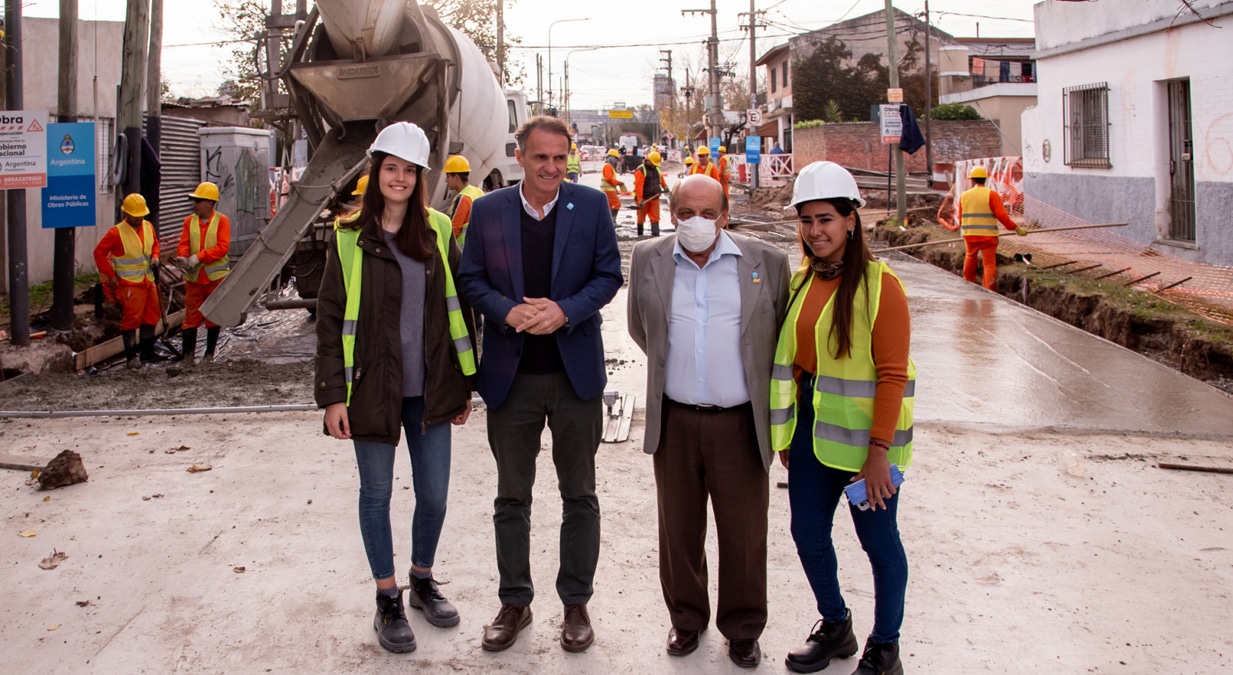 CONSTRUCCIÓN