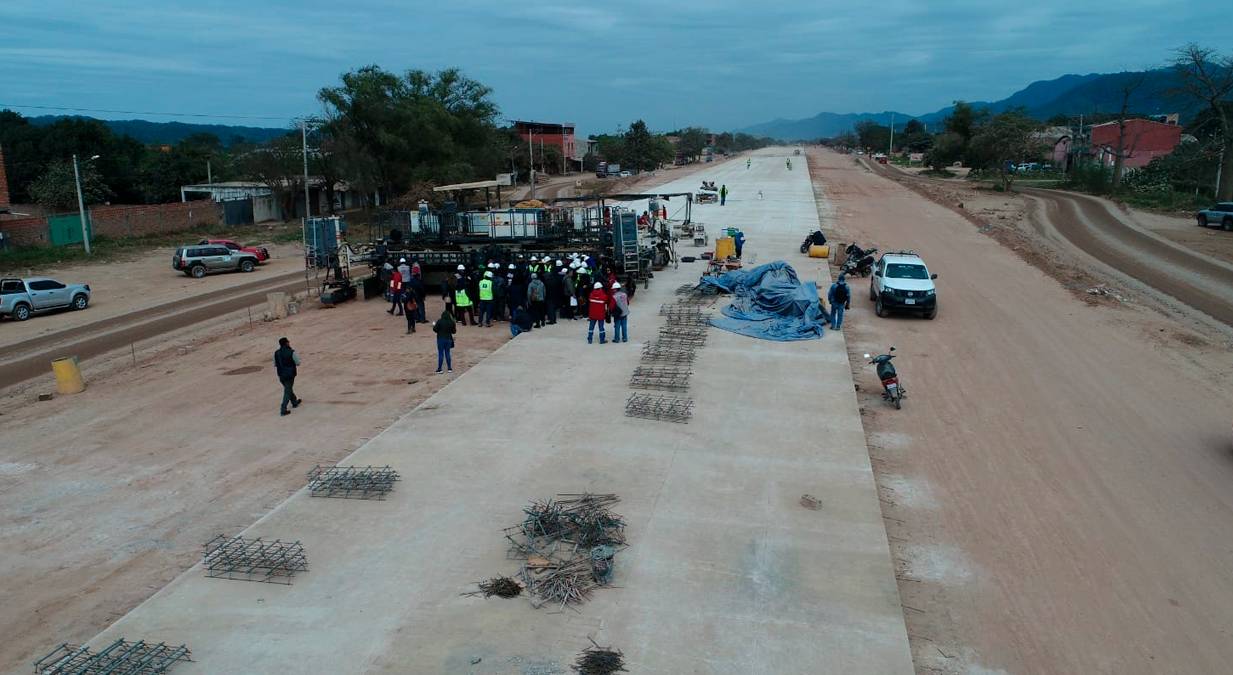 Construcción de Vía en Bolivia