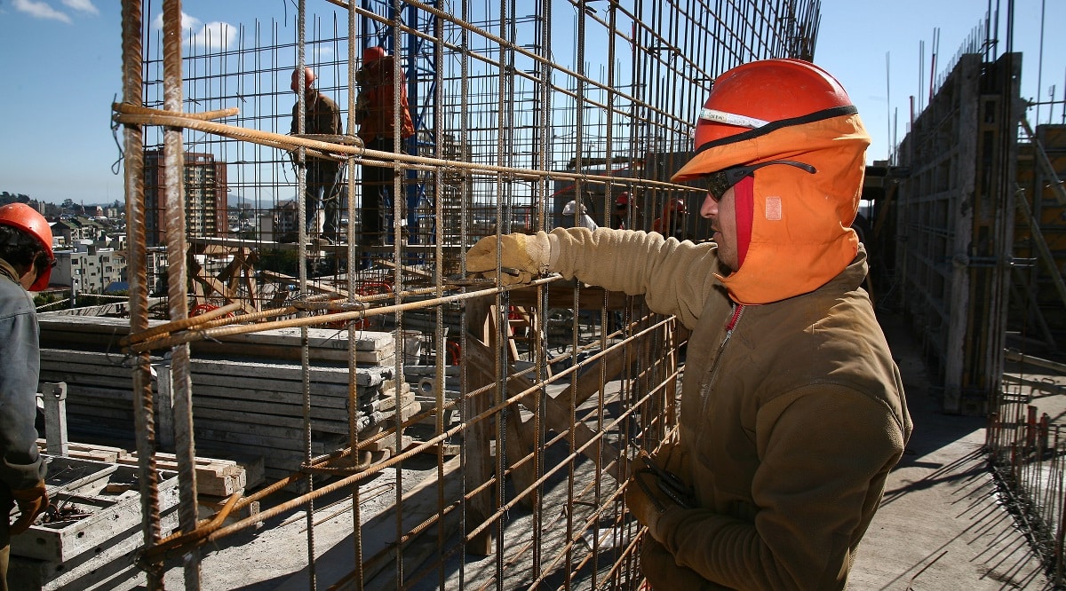 Economía peruana crece 3,5% por empuje de sector construcción