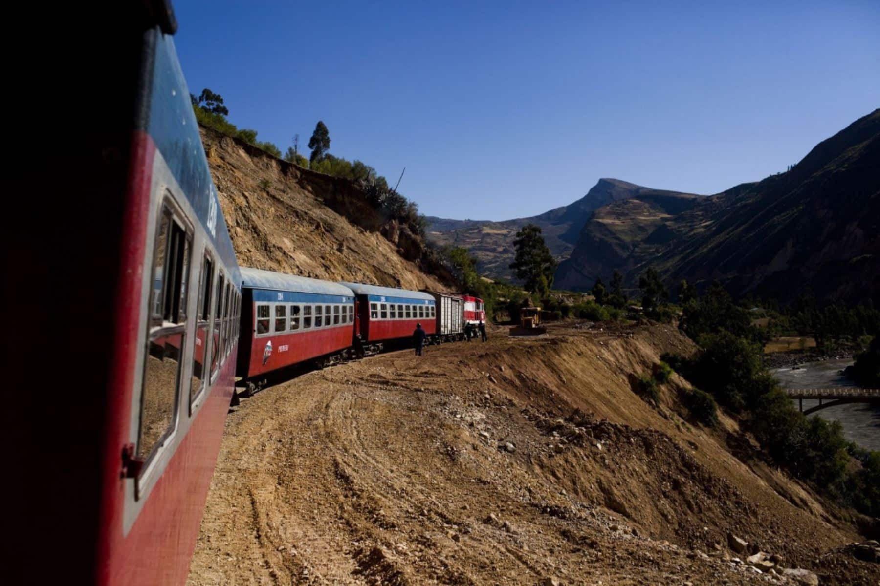 Gobierno no logró dar en concesión el proyecto del Ferrocarril Huancayo-Huancavelica