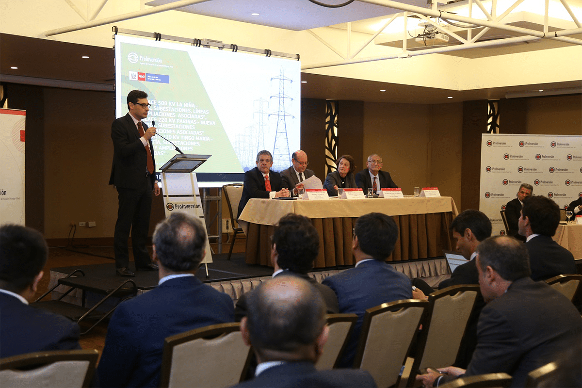 MINEM suscribió contratos de nuevos proyectos eléctricos adjudicados por PROINVERSIÓN