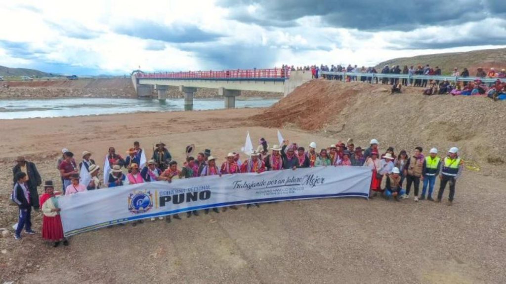 Inauguración Puente Puno