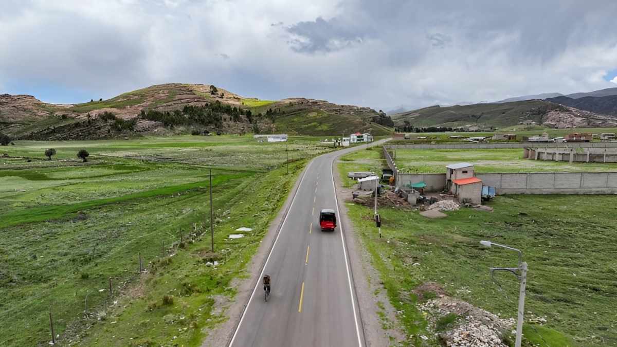 Puno: Inauguran asfaltado en la carretera Azángaro-Muñani