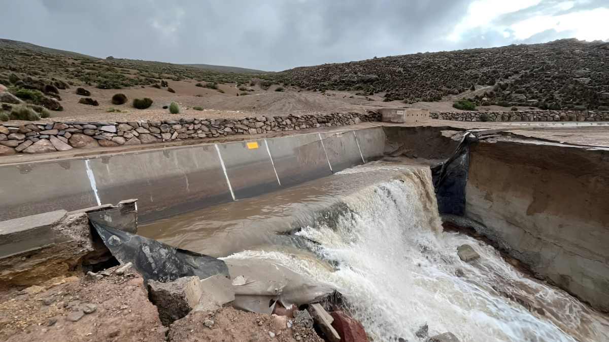 Moquegua: Reparan infraestructura de canal Humalso