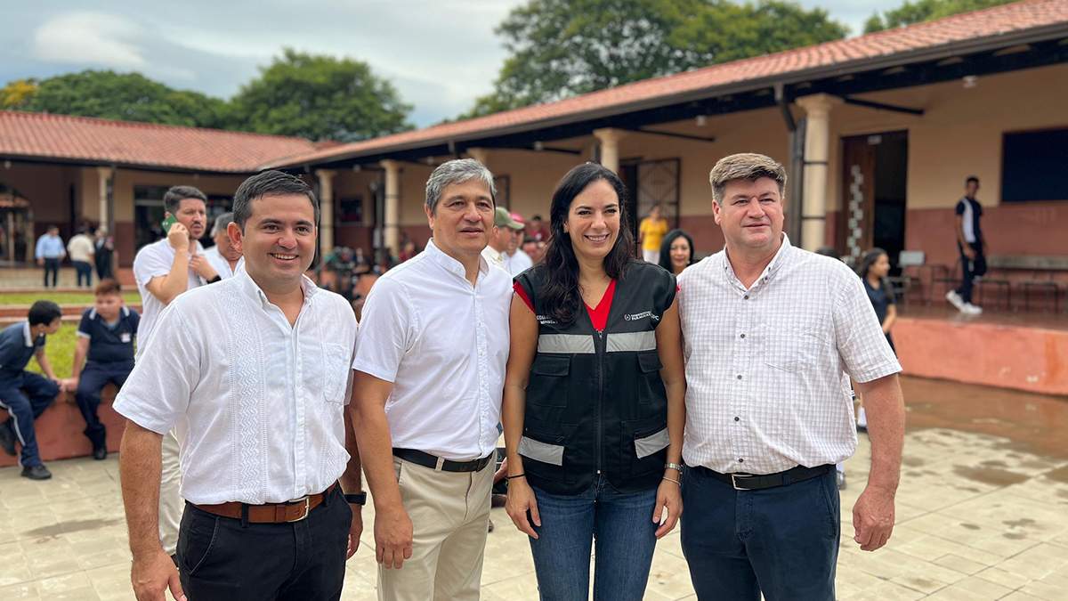 Paraguay: MOPC mejorará infraestructura de escuelas de todo el país