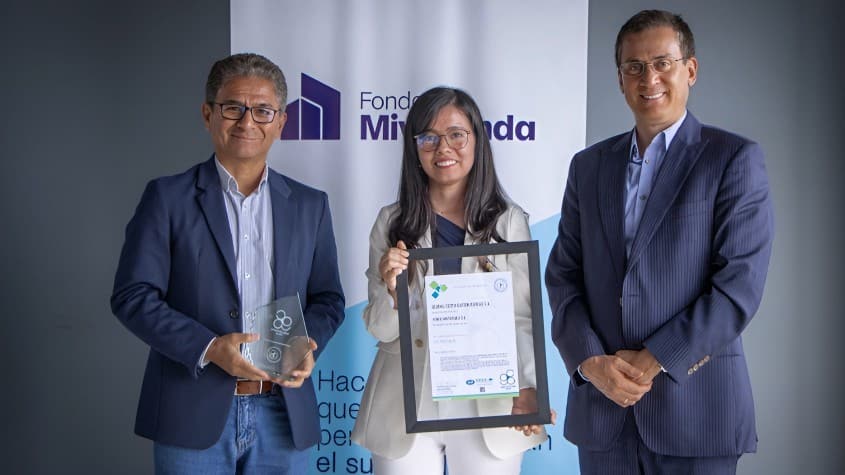 Fondo MiVivienda recibe certificado ISO 9001