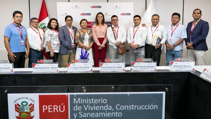 MVCS y autoridades de Piura se reúnen para destrabar proyectos de agua y saneamiento
