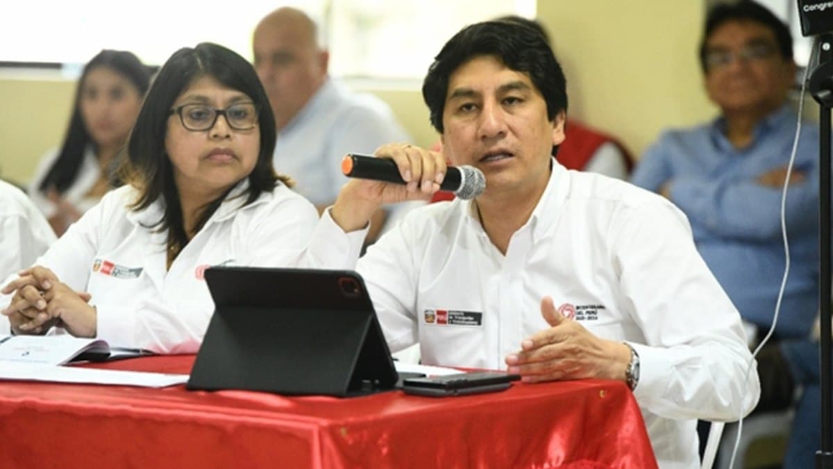 MTC anuncia que Expediente técnico del puerto de Pucallpa culminará este 2024