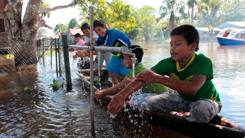 Agua para regiones amazónicas.