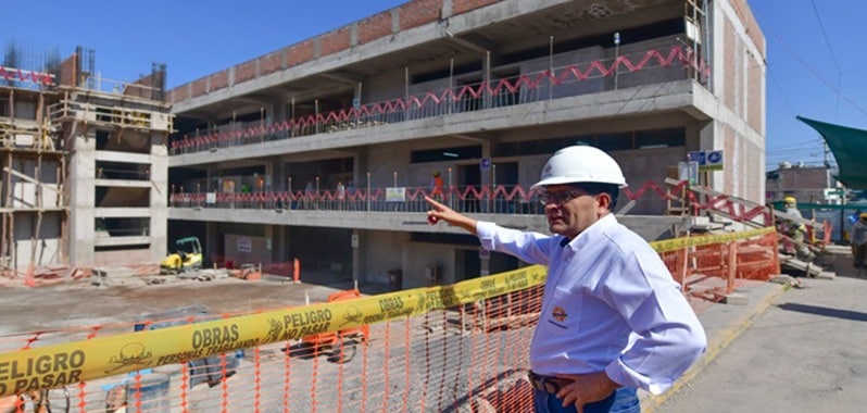 Gore Arequipa avanza construcción de 25 instituciones educativas
