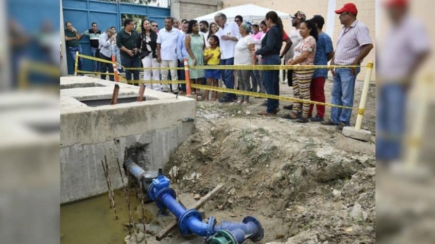 obras de alcantarillado en Santo Tomás