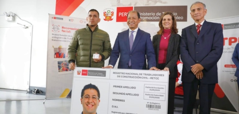 Implementan reconocimiento facial en Registro de Trabajadores de Construcción Civil