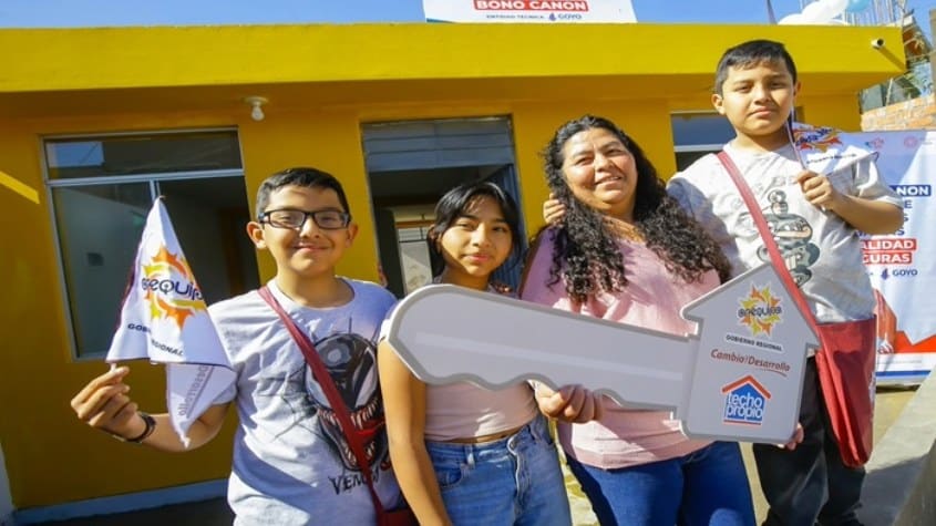 Arequipa: Entregan primer módulo de vivienda construido con Bono Canon