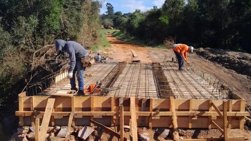 Paraguay: Nuevo puente en Guayaki Kua