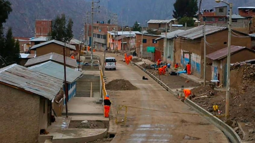 MVCS suscribió 2 convenios para mejorar barrios del Cusco