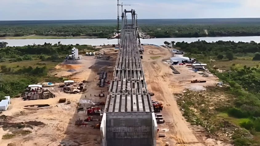 Paraguay: Progresan las obras del puente Bioceánico entre Paraguay y Brasil