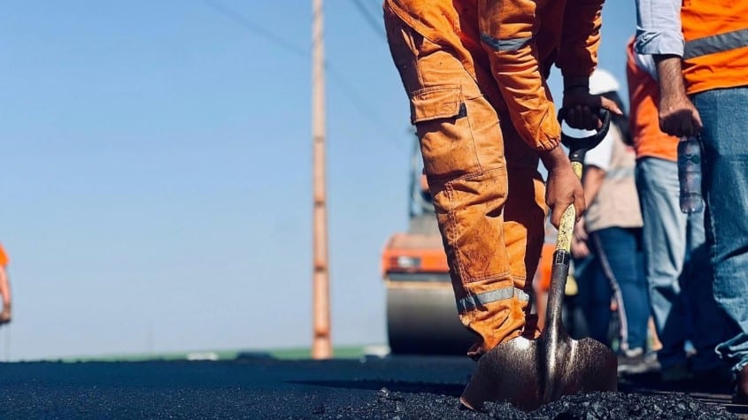 mejoramiento vial en el tramo Yby Pytá – Ybyrarobana